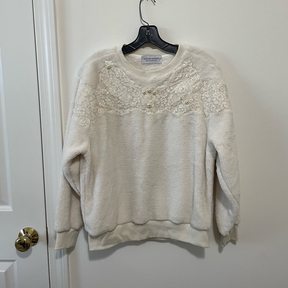 Atelier Azadeh cream-colored pullover sweater - size XS